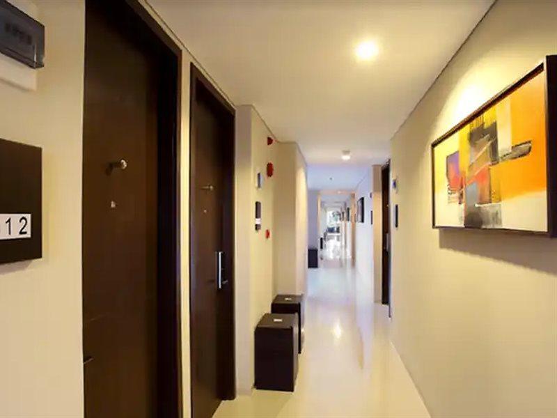 Hotel Tendean 3*